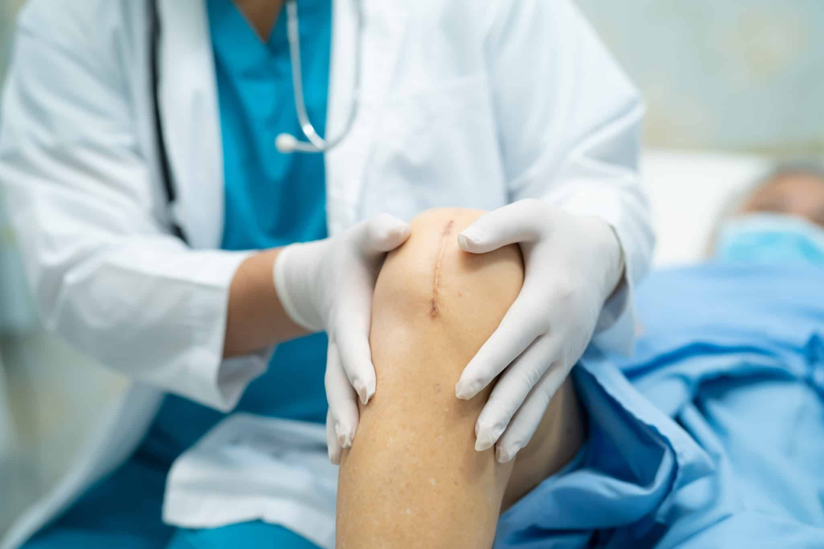 Joint Replacement (Hip & Knee)