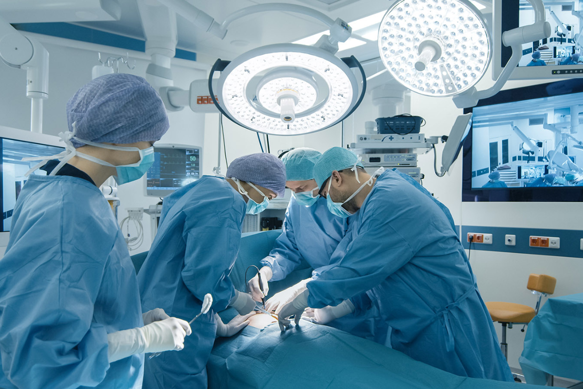 Sports Injury & ACL Reconstruction